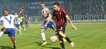 Brindisi – Foggia 0-1, bomber Iadaresta firma il primo gol rossonero