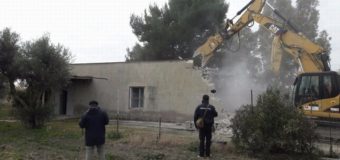 Abusivismo nella “Riservetta di Manfredonia”, si torna a demolire