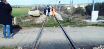 Scontro treno-mezzo agricolo sulla San Severo-Peschici, nessun ferito